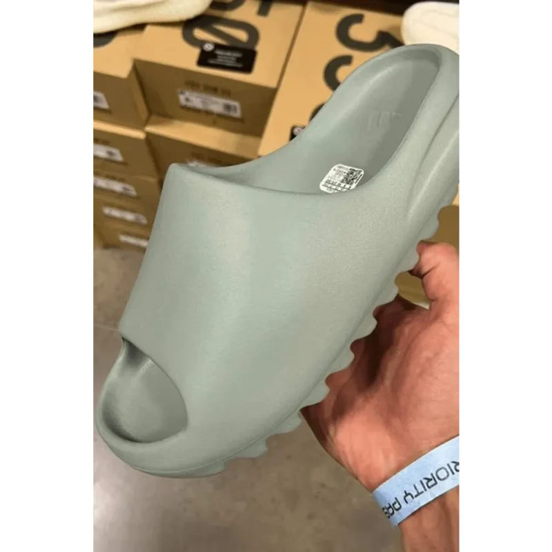 Luxurious Adidas Yeezy Slide Ua Sea Salt For Men (SFS1953)
