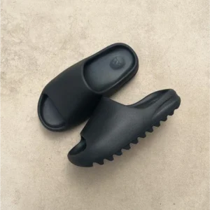 Luxurious Adidas Yeezy Slide For Men (SFS1955)