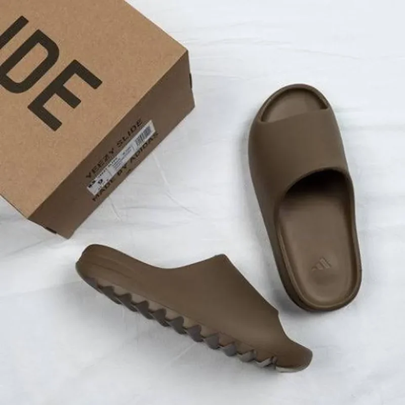 Luxurious Adidas Yeezy Slide Earth Brown For Men (SFS1957)