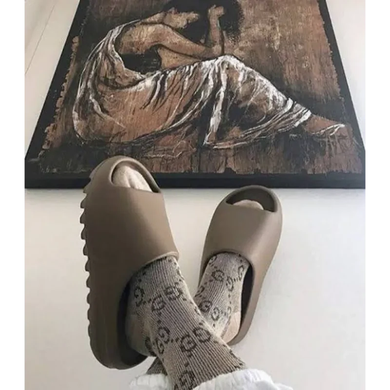 Luxurious Adidas Yeezy Slide Earth Brown For Men (SFS1957)