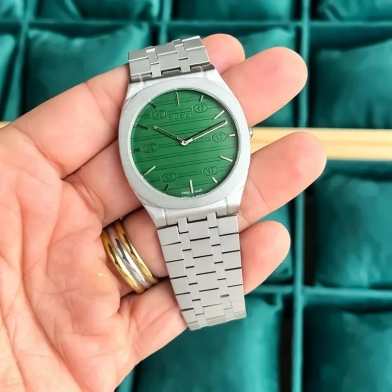 Premium Gucci Slim Watch For Men (FT1437)