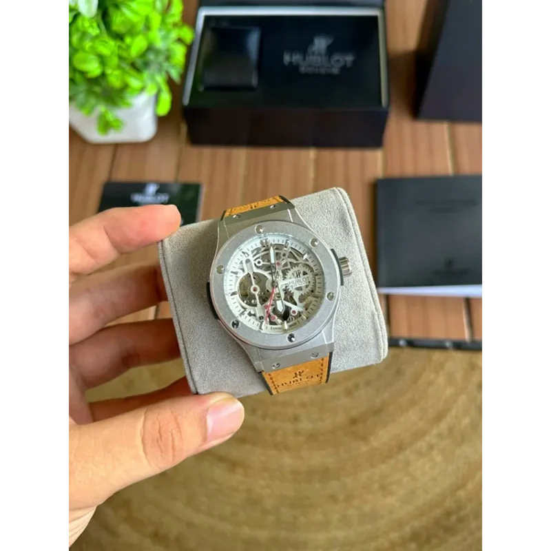 Premium Hublot Big Bang Watch For Men (CT575)