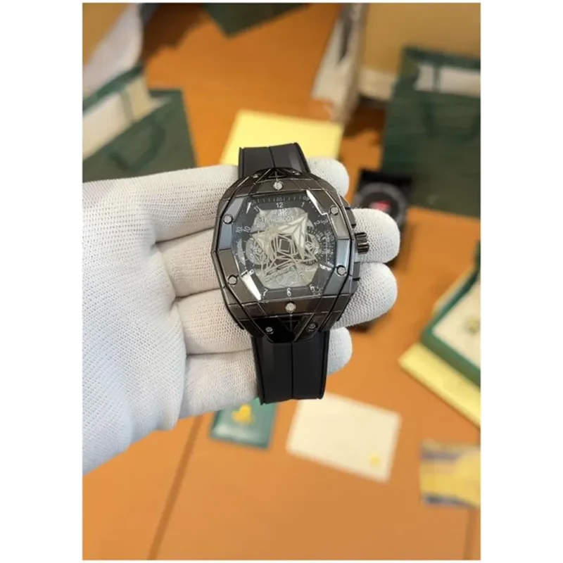 Premium Hublot Big Bang Watch For Men (SL990)