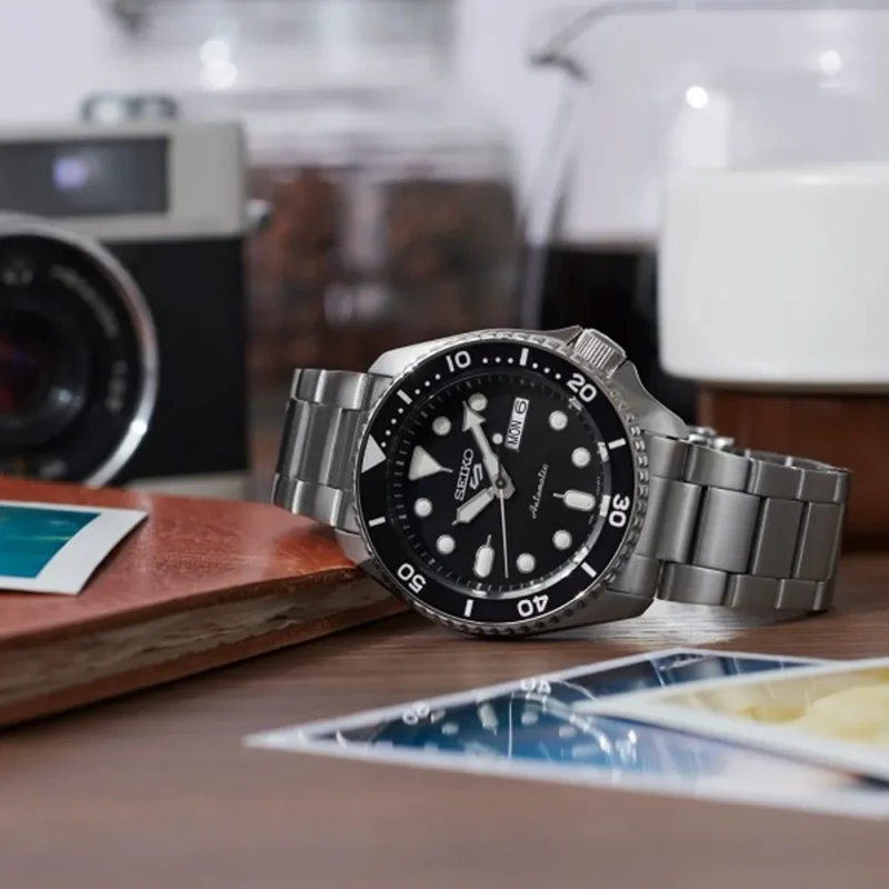 Premium Men’s Seiko Watch (SG-218) Premium Men’s Seiko Watch (SG-218)