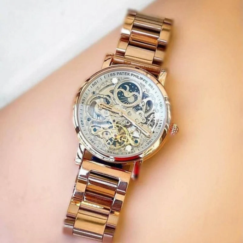 Premium Patek Philippe Watch For Men (SFS1429)