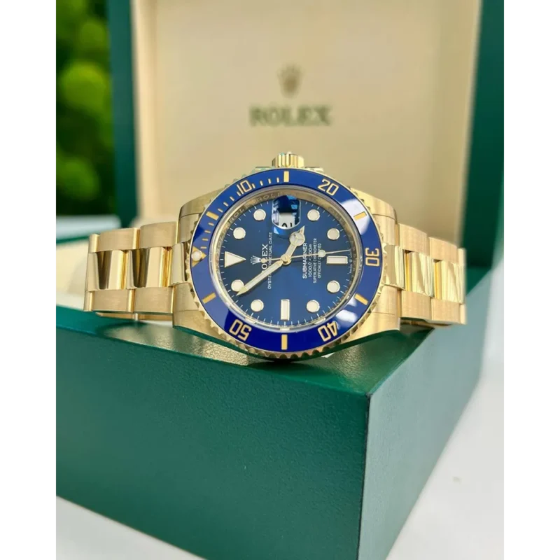 Premium Rolex Submariner Hulk Watch for Men (SG-8375) Premium Rolex Submariner Hulk Watch for Men (SG-8375)