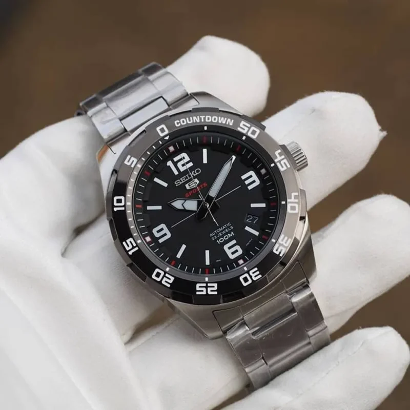 Premium Seiko 5 Sports Watch For Men (CSO1557)