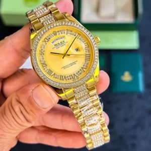 Rolex Watch Day-Date For Men (FIT131)