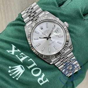 Rolex Watch Oyster Datejust For Men (SS125)