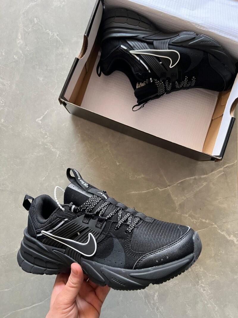Branded V2k Runtekk Running Shoes