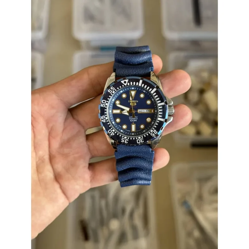 Seiko Watch Diver Sports 5 Quartz For Men (SL278)
