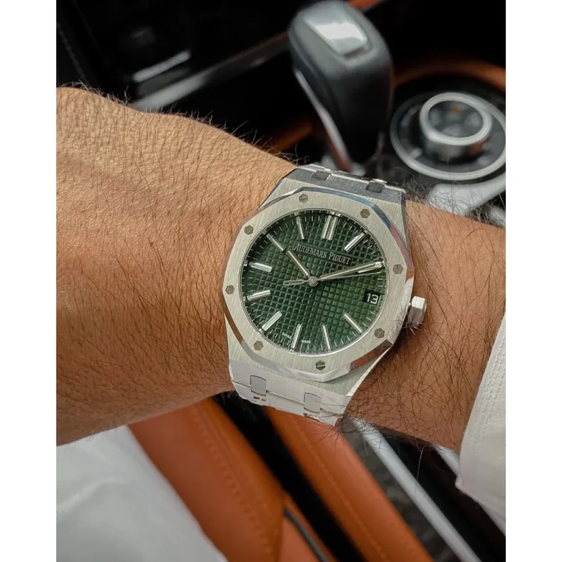 Stylish Audemars Piguet Watch For Men (LAB869)
