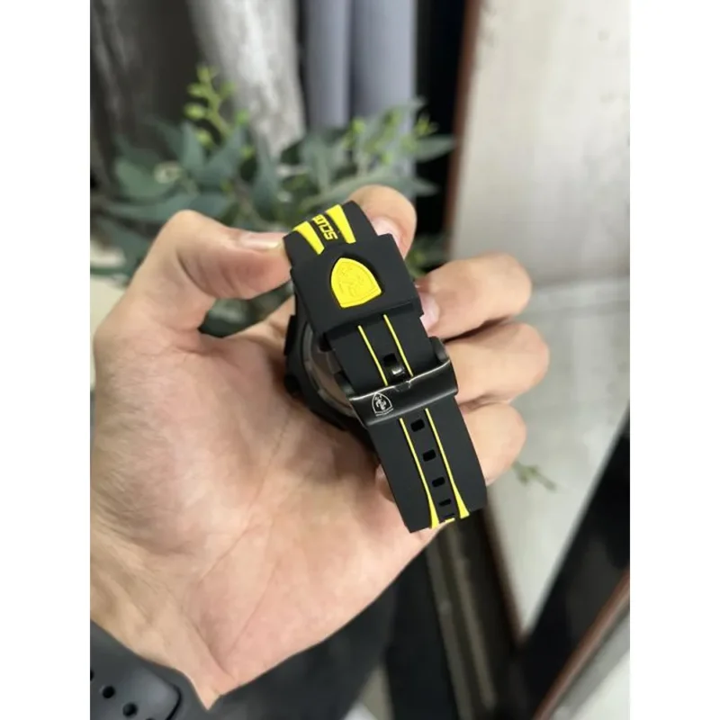 Stylish Ferrari Watch For Men (BOT2262)