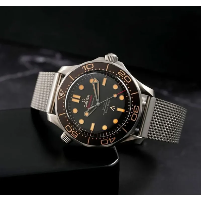 Stylish Omega Seamaster Diver Watch 300M Automatic For Men (BSF1008)