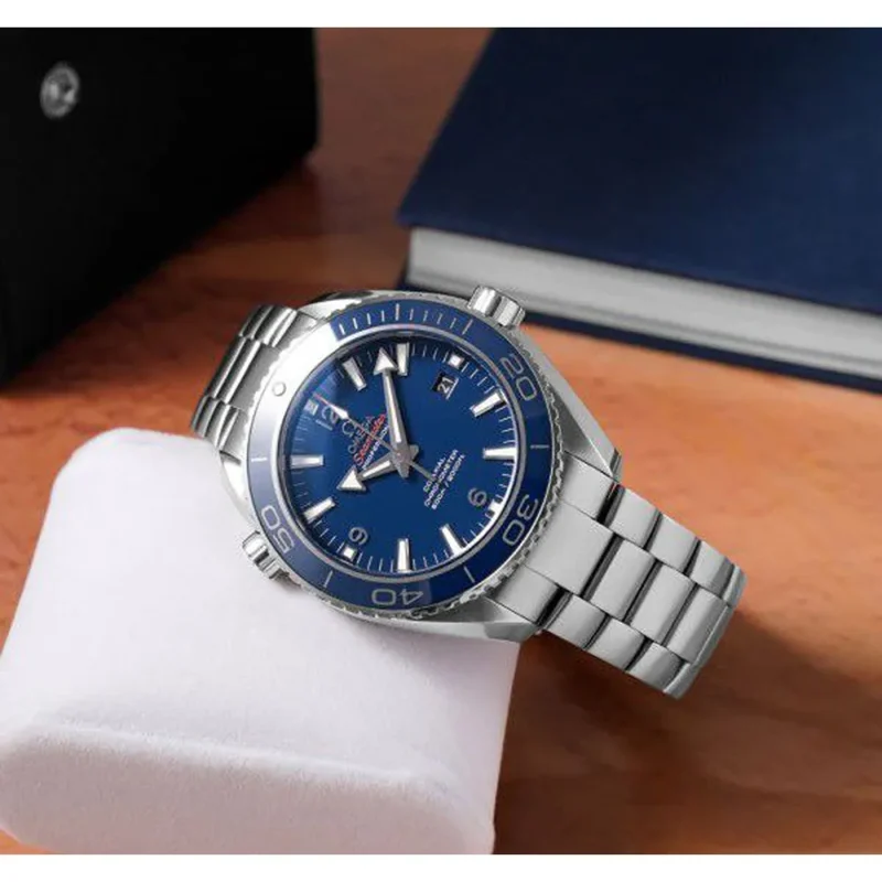 Stylish Omega Speedmaster Watch For Men (SZ735)