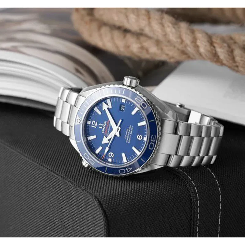 Stylish Omega Speedmaster Watch For Men (SZ739)