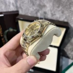 Stylish Patek Philippe Watch For Men (SZ734)