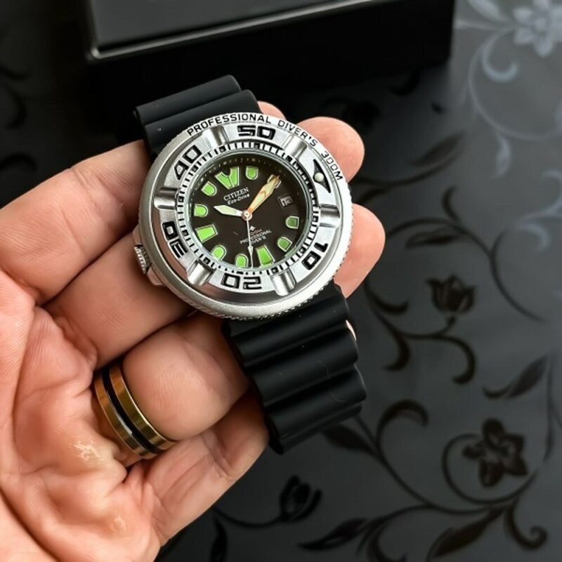 Superior Trendy Citizen Pro Master Watch for Men, Black Silver (SG-022)