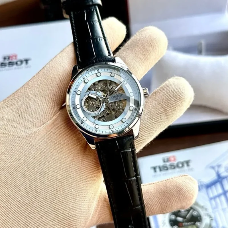 Tissot Watch For Men (FIT653)