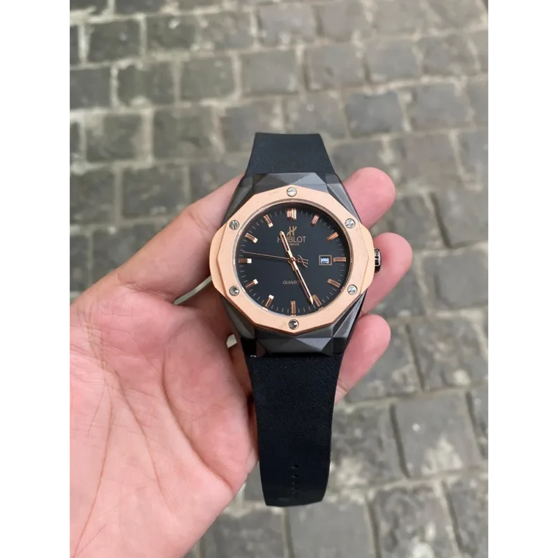 Trendy Hublot Watch For Men (SG-8509)