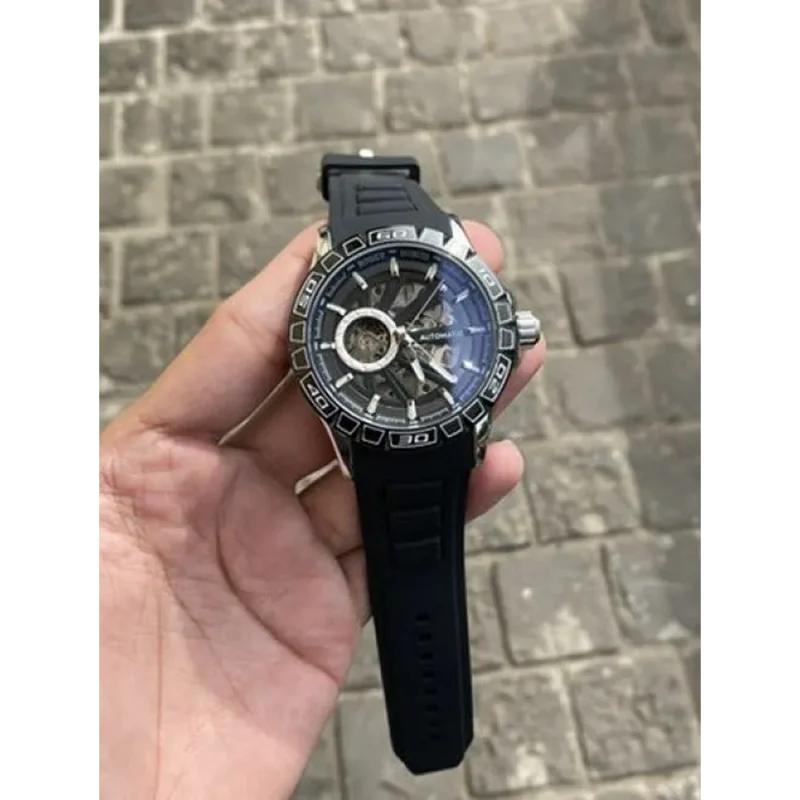 Trendy Roger Dubuis Watch For Men (SFS1314)