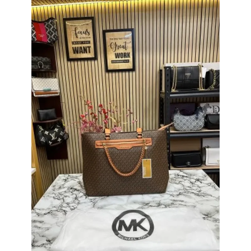 Stylish Michael Kors Handbag For Women (SW2155)