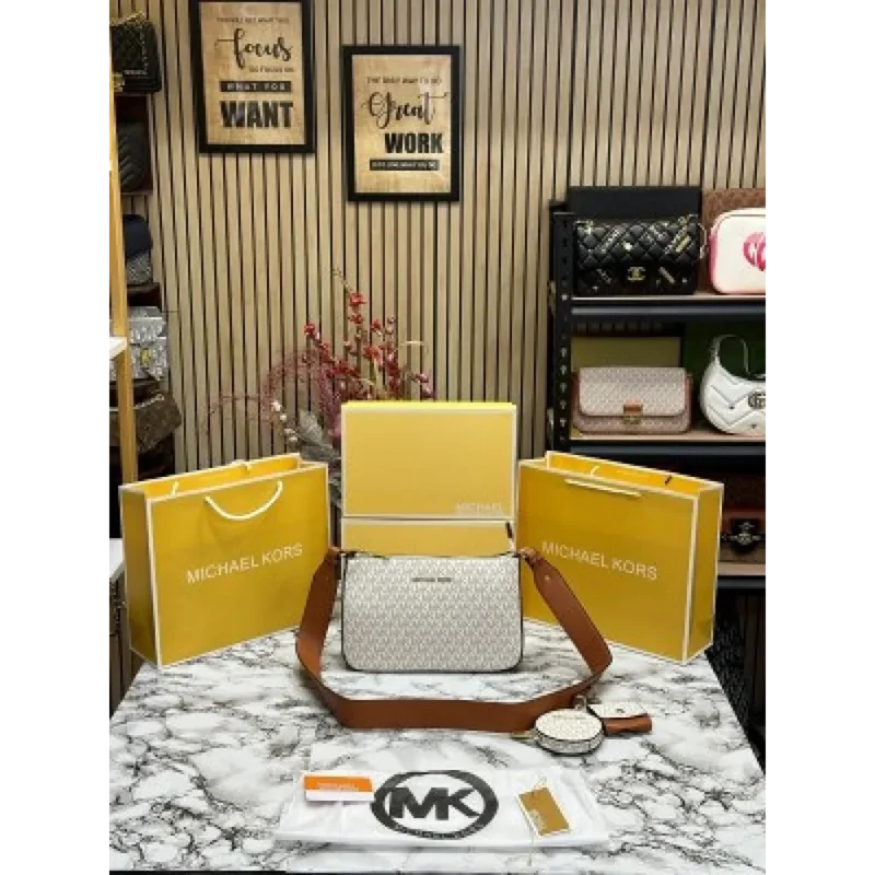 Michael Kors Handbag For Women (FT253)