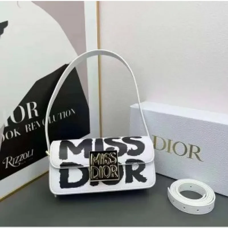 Dior Handbag For Women (SUP1261)