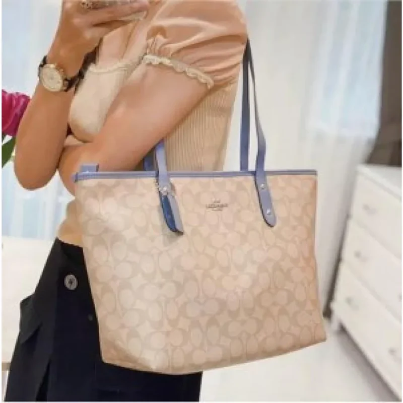 Stylish Coach Hutton Tote Bag For Women (FT660)
