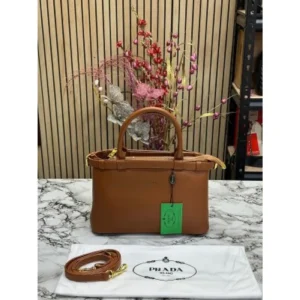 Prada Handbag For Women (SW1165)