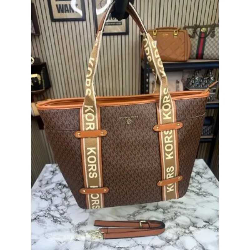 126-14.webp Michael Kors Handbag For Women (SUP1269)