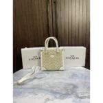 Stylish Coach Handbag With Folding Box For Women (CSO1507)