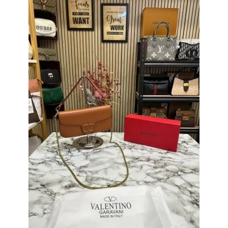 Valentino Handbag For Women (FT283)