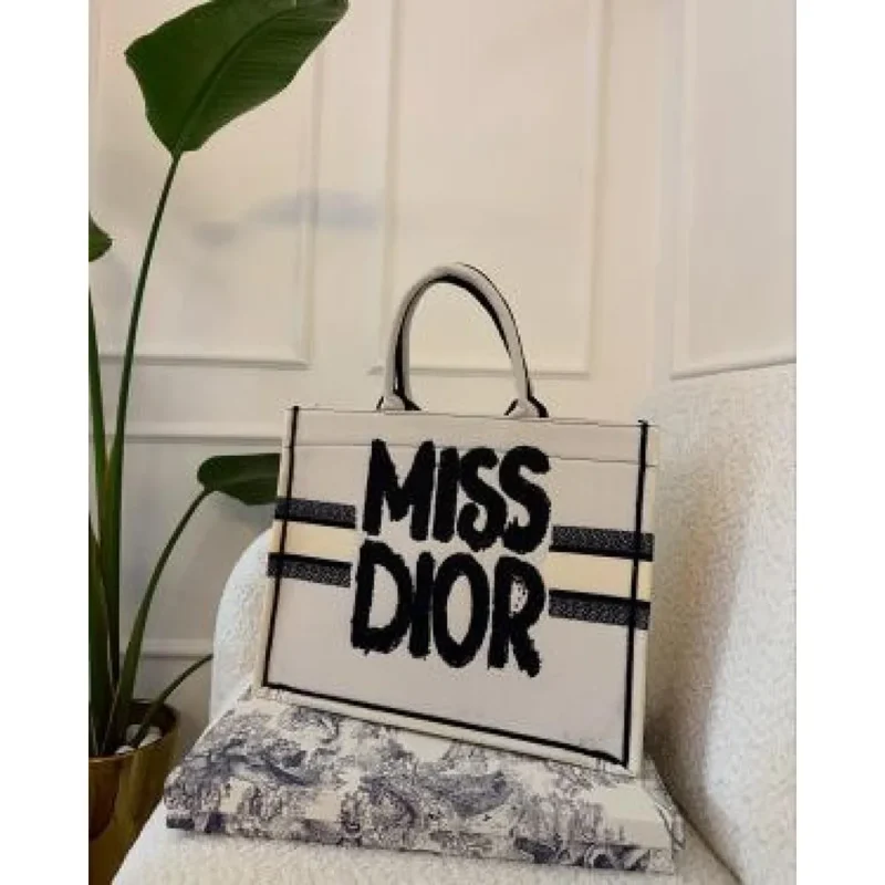 Miss Dior Handbag For Women (PH11)
