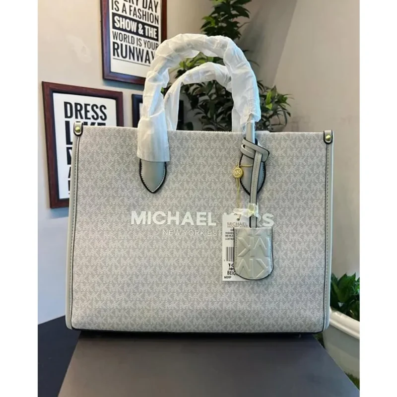 192-7.webp Trendy Michael Kors Tote Bag With Dust Bag For Women (FT1020)