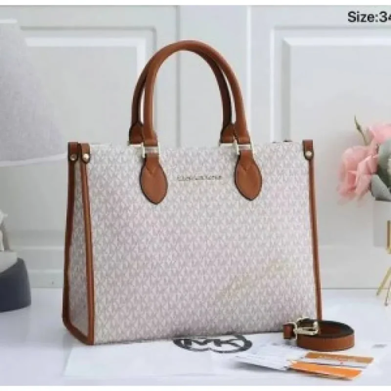 Trendy Michael Kors Handbag With Dust Bag For Women (CSO1411)