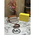 Michael Kors Handbag For Women (BOT1120)