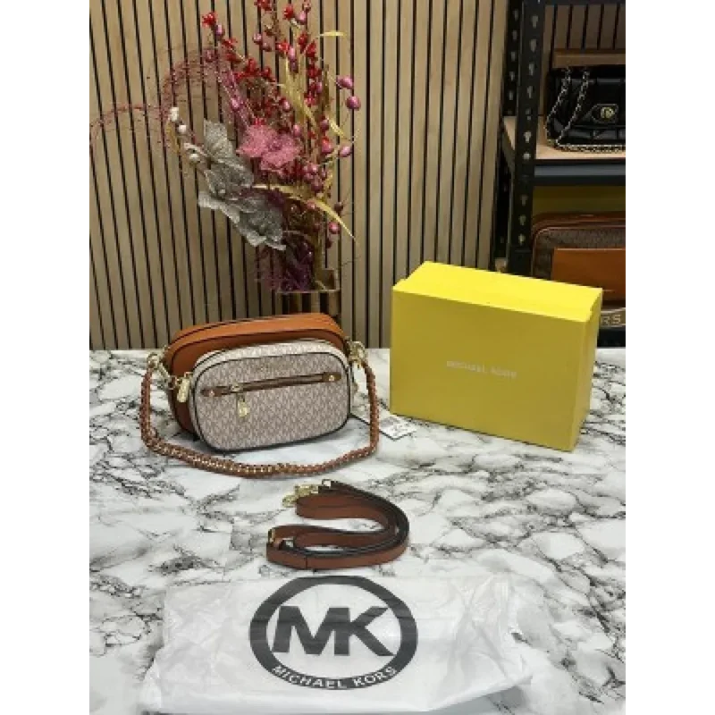 Michael Kors Handbag For Women (BOT1120)