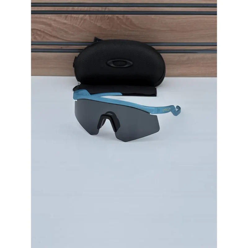 Stylish Oakley Sunglasses Blue Black (CSO1815)