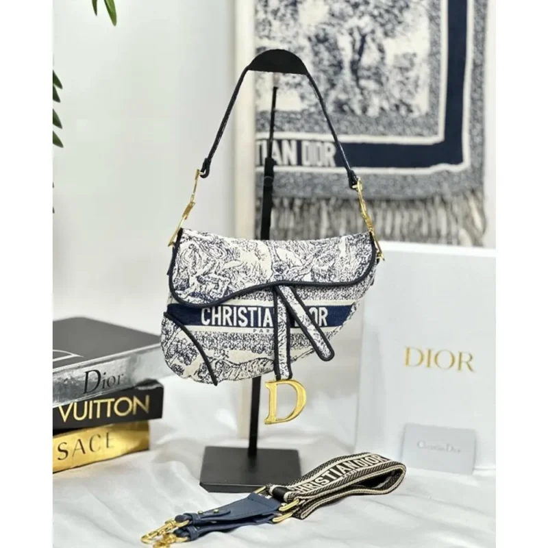 Stylish Dior Saddle Bag With Og Box & Duct Bag For Women (FT613)