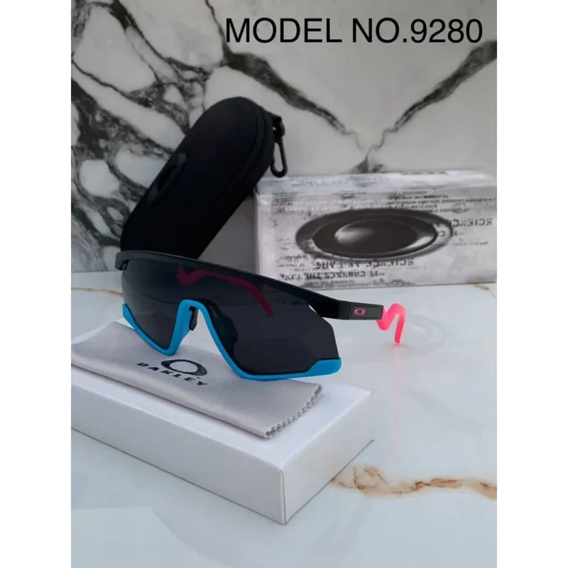 Stylish Oakley Sunglasses Black Blue Pink (CSO1827)