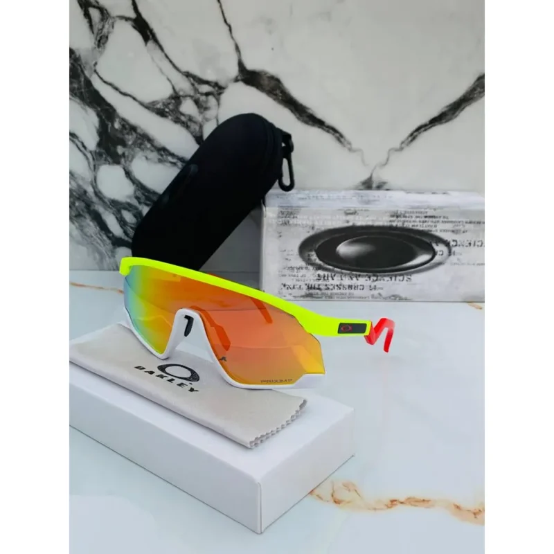 Stylish Oakley Sunglasses Neon (CSO1828)