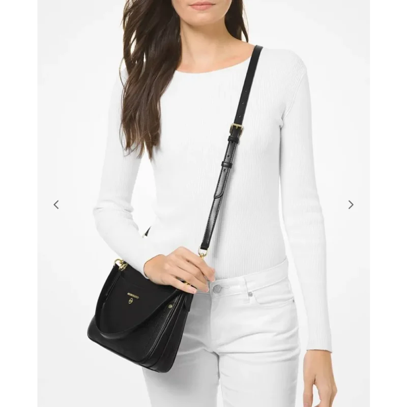 27-18.webp Stylish Michael Kors Handbag For Women (CSO1018)