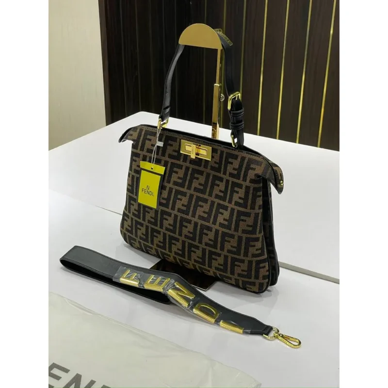 Stylish Fendi Peekabo Bag With Dust Box For Women (BOT1210)