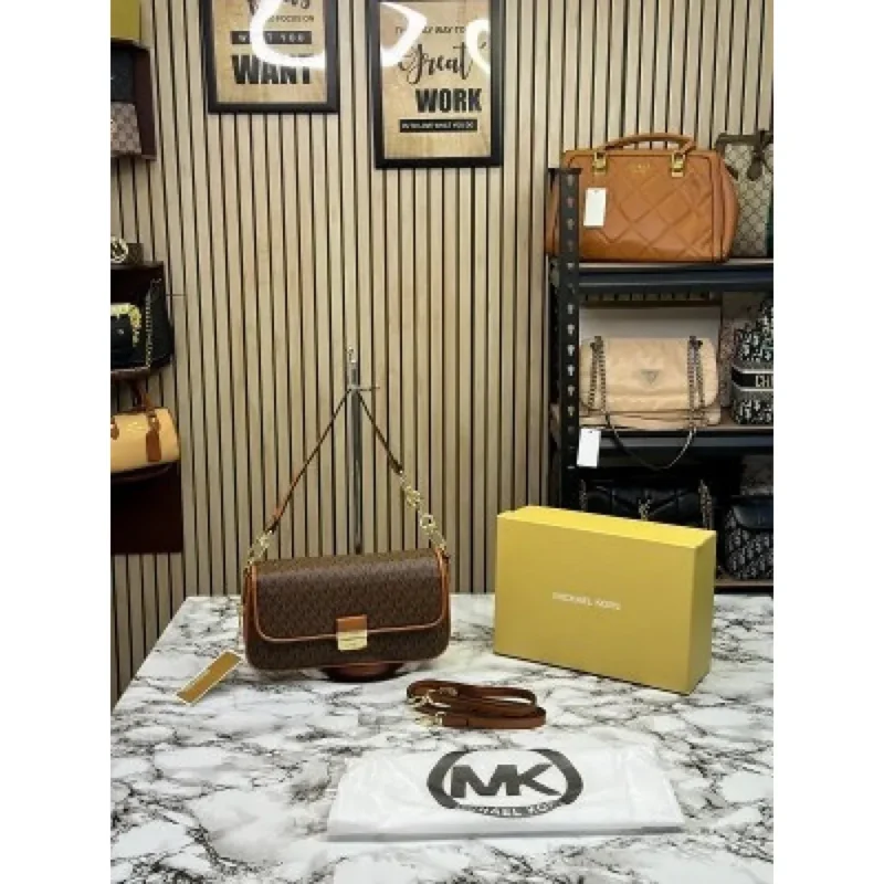 Michael Kors Handbag For Women (SUP1222)