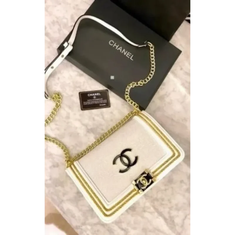 Stylish Chanel Handbag For Women (SW2177)