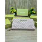 Stylish Michael Kors Wallet For Women (CSO1026)