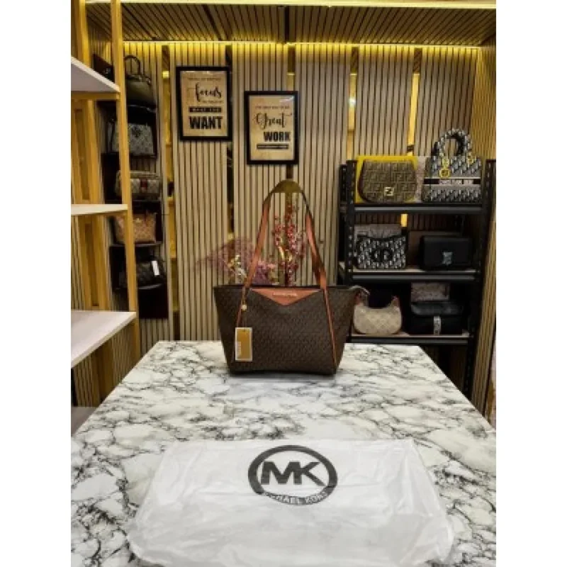 Stylish Michael Kors Bag With Dust Bag For Women (FT1549)