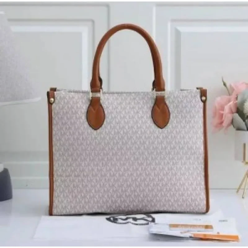 Trendy Michael Kors Handbag With Dust Bag For Women (CSO1465)