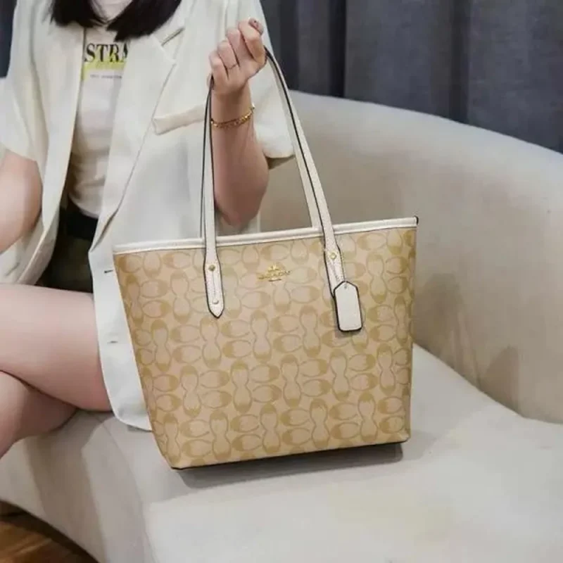 Coach Handbag For Women (FT224)